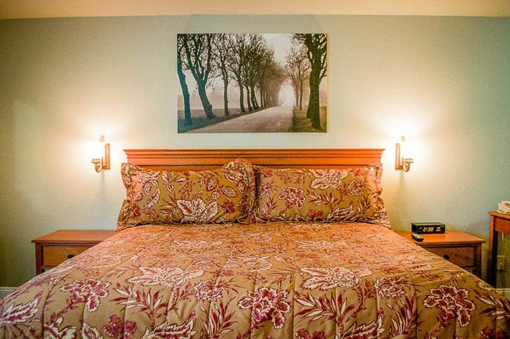 Stratford Inn Ашленд Экстерьер фото